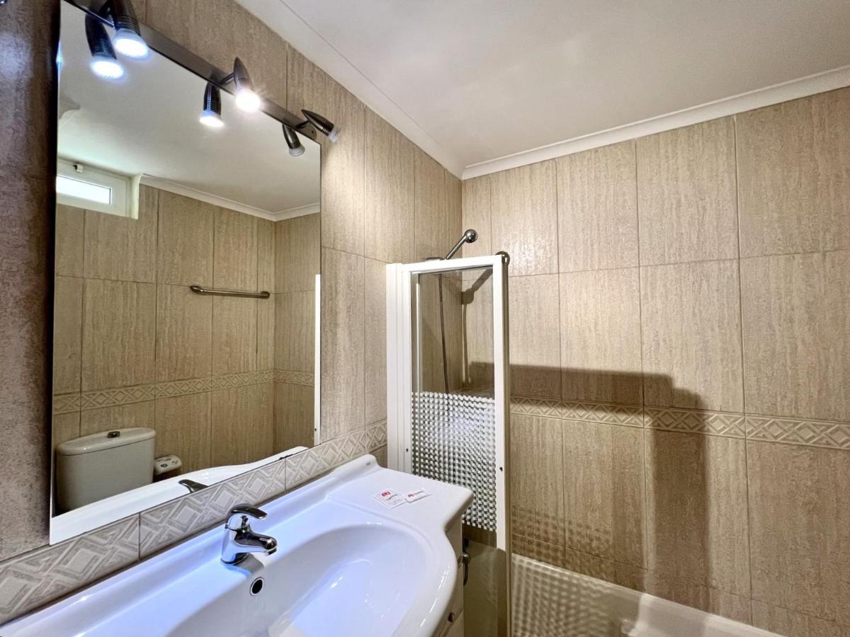 Villa Amazing Golf With Pool By Homing *